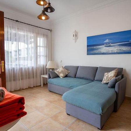 Beautiful Home In Lanzarote 5 Mins From Marina Playa Blanca  Exterior foto