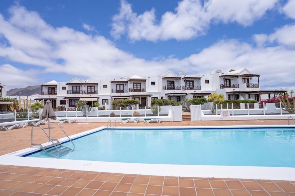 Beautiful Home In Lanzarote 5 Mins From Marina Playa Blanca  Exterior foto