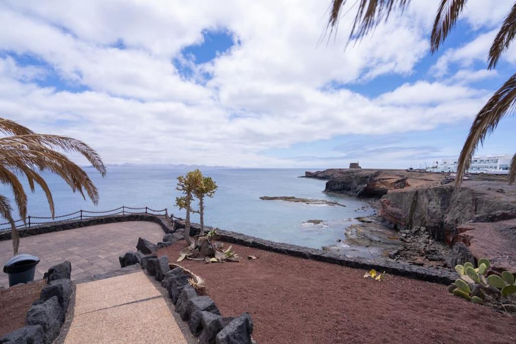 Beautiful Home In Lanzarote 5 Mins From Marina Playa Blanca  Exterior foto