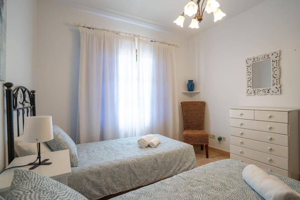 Beautiful Home In Lanzarote 5 Mins From Marina Playa Blanca  Exterior foto