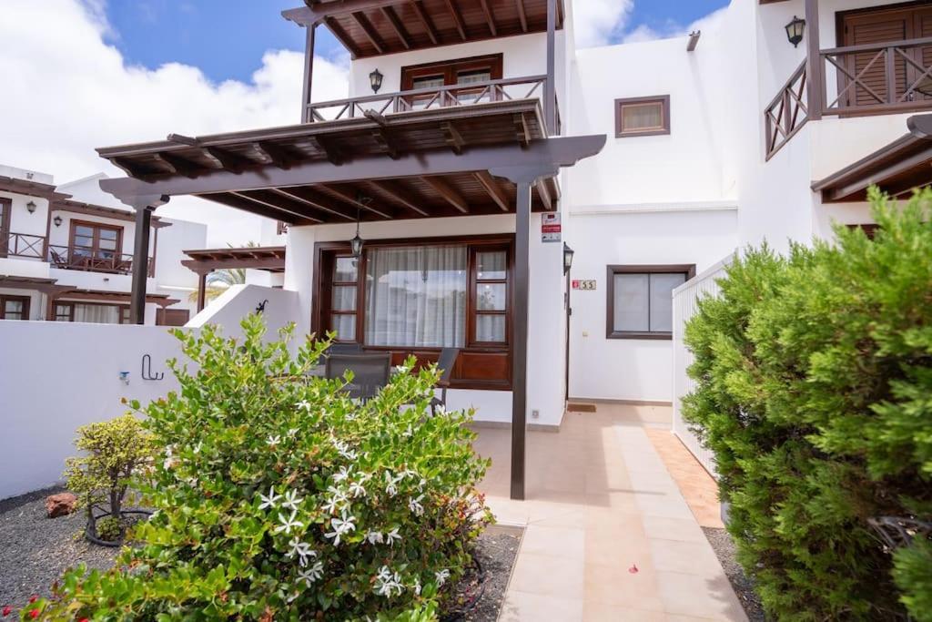 Beautiful Home In Lanzarote 5 Mins From Marina Playa Blanca  Exterior foto