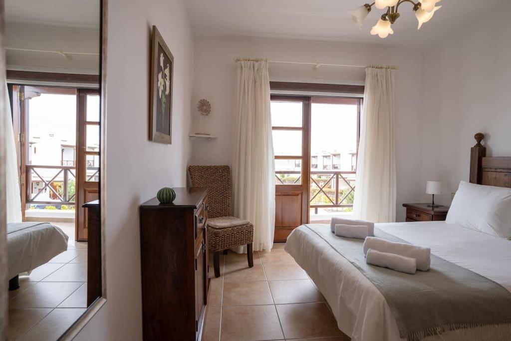 Beautiful Home In Lanzarote 5 Mins From Marina Playa Blanca  Exterior foto