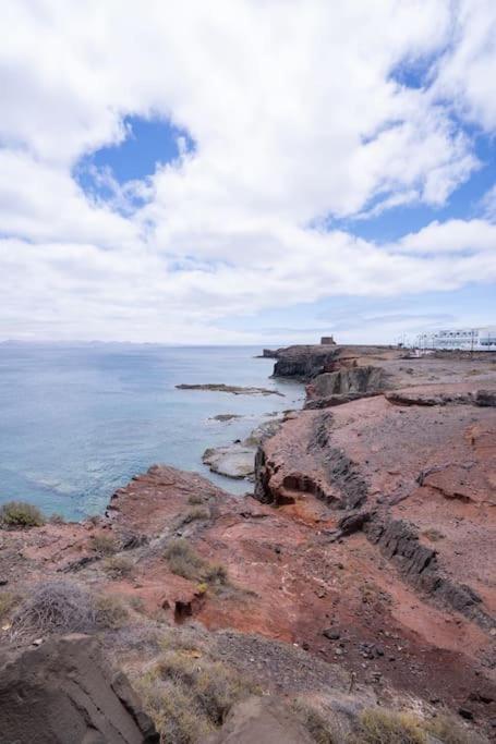 Beautiful Home In Lanzarote 5 Mins From Marina Playa Blanca  Exterior foto