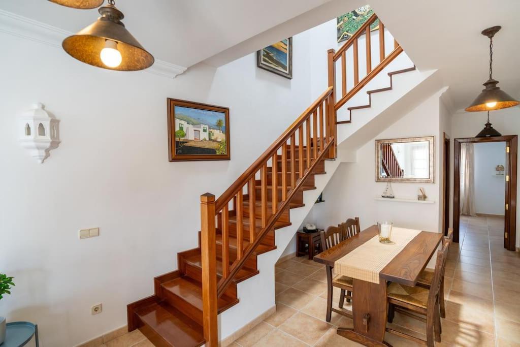 Beautiful Home In Lanzarote 5 Mins From Marina Playa Blanca  Exterior foto