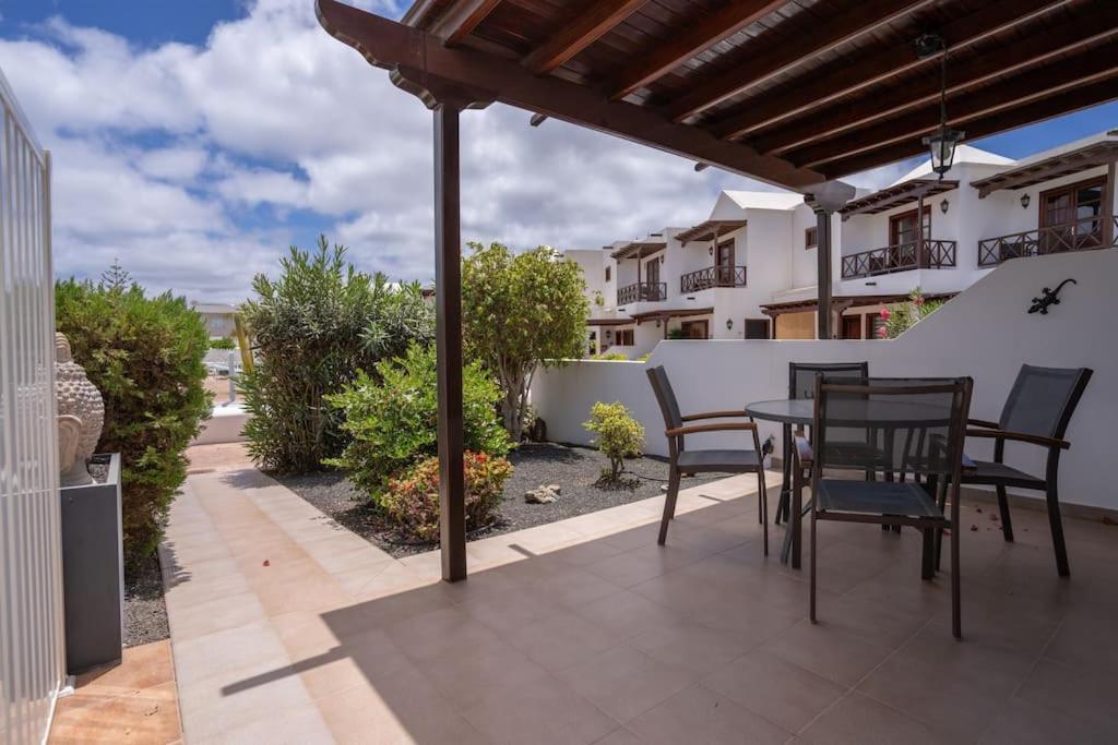 Beautiful Home In Lanzarote 5 Mins From Marina Playa Blanca  Exterior foto