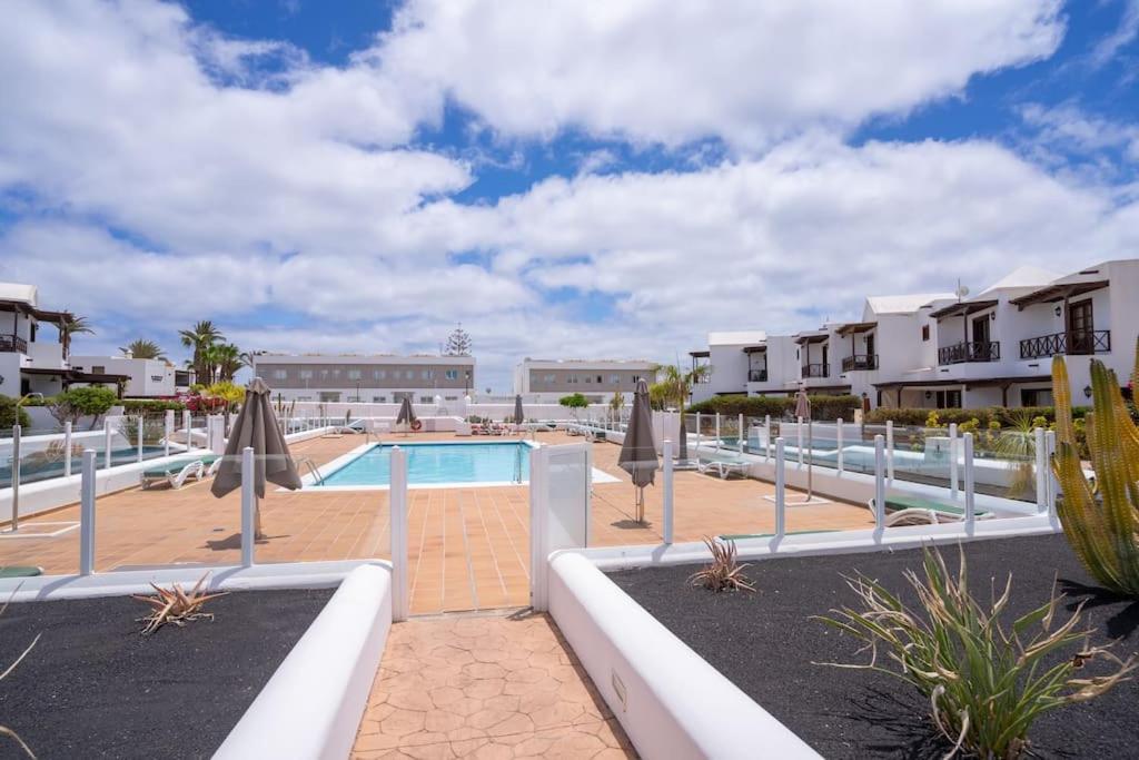 Beautiful Home In Lanzarote 5 Mins From Marina Playa Blanca  Exterior foto